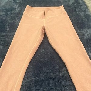 Fabletics, light, pink, and color. 7/8 length in excellent condition.